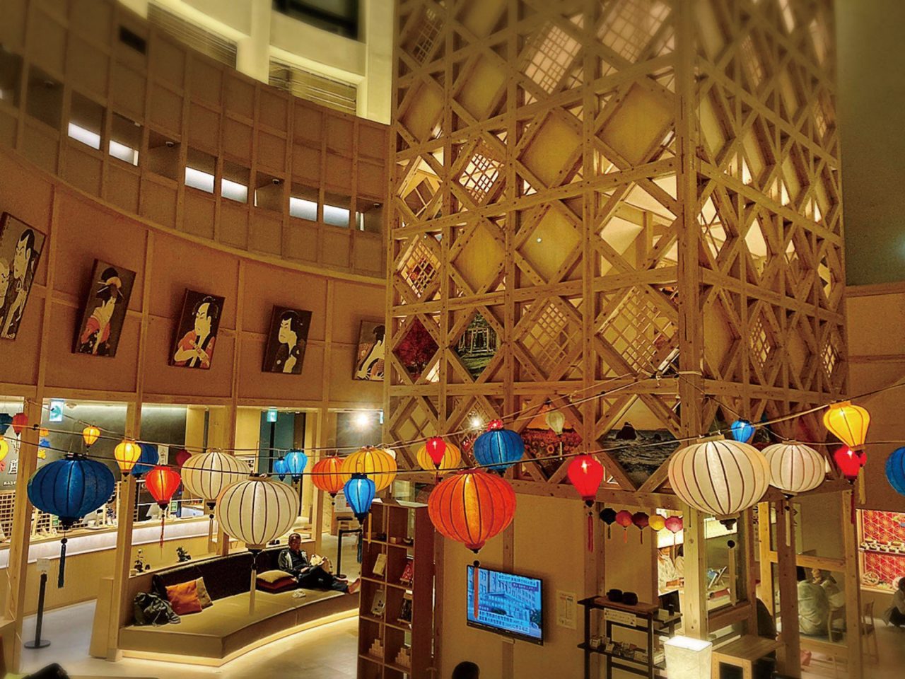 四日市温泉 おふろcafé 湯守座